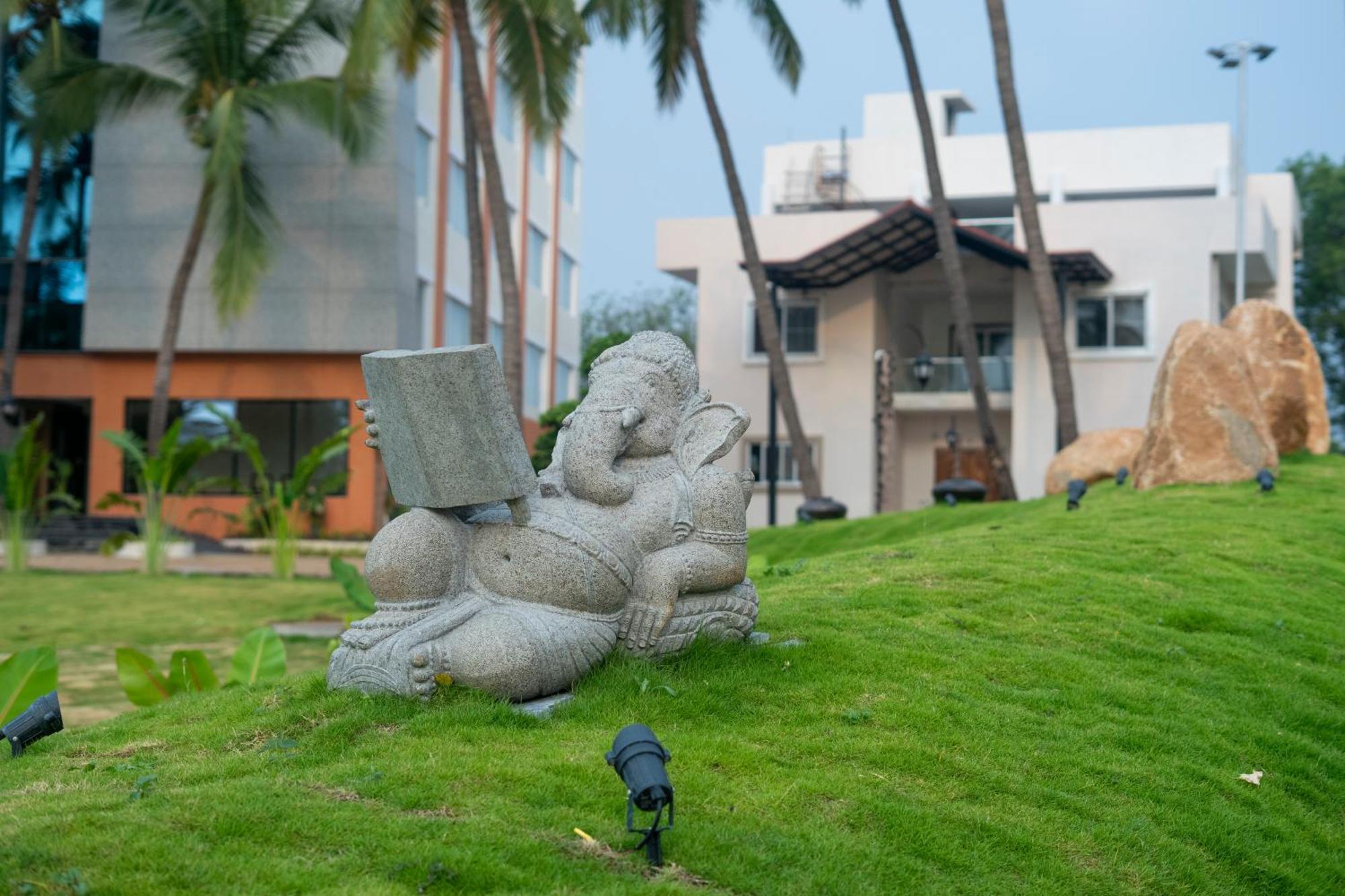 Serene Resort Hyderabad شمس أباد المظهر الخارجي الصورة